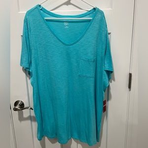 Woman’s plus size t-shirt
